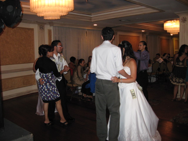 617x456 pixels (95K)